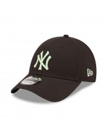 Αθλητικό Καπέλο New York Yankees League Essential  9FORTY  60358170 Μαύρο